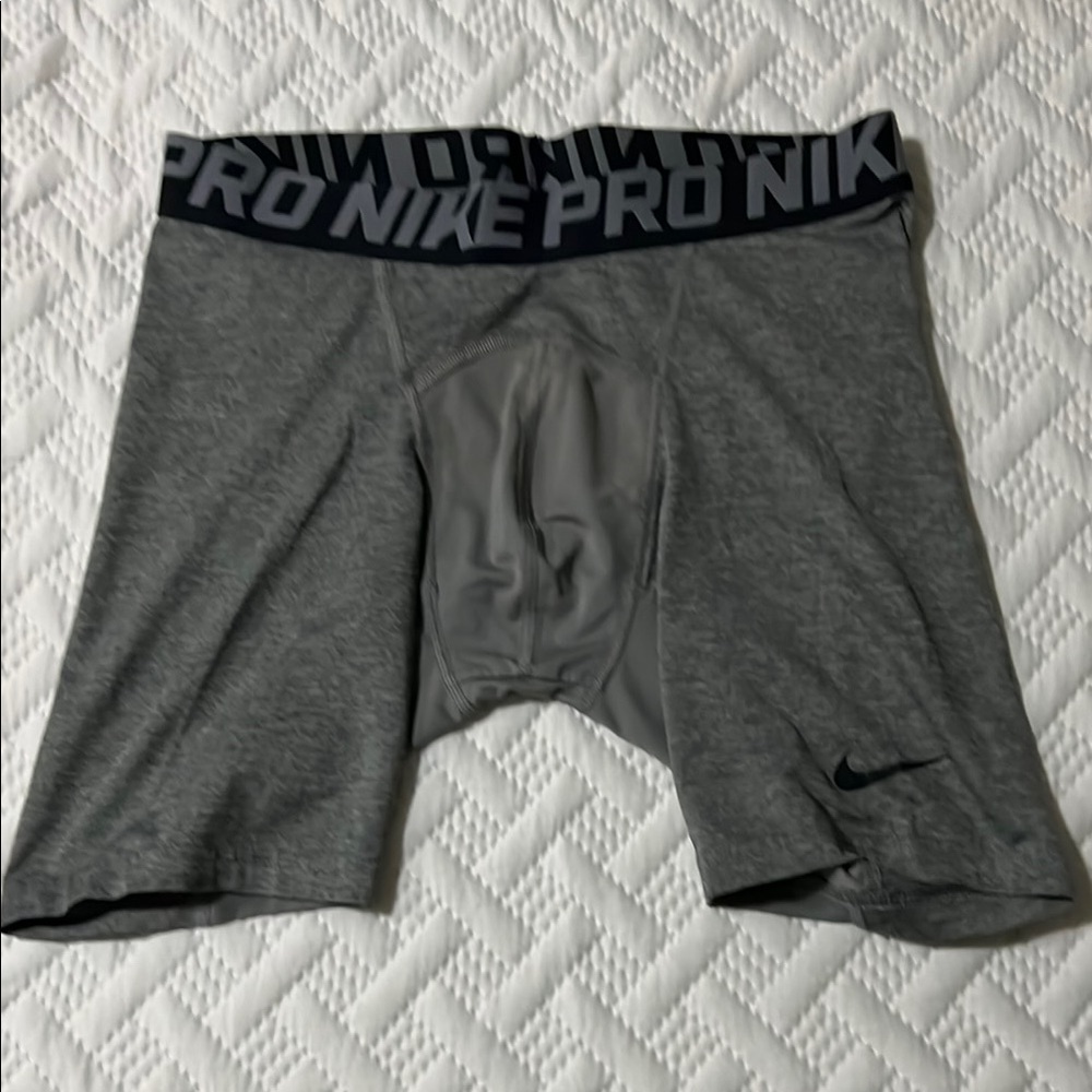 Nike Pro Men's Gray Compression Shorts